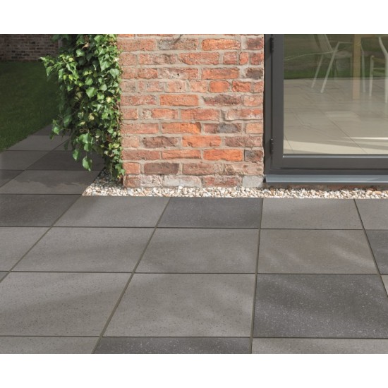 Silver Grey - Panache Paving - Concrete Paving - 450x450x40mm Pack 8.10m2