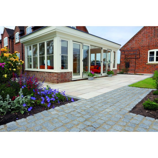 Silver Grey - Natural Granite Setts - Natural Granite - 100x100x50mm