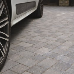 Graphite - Woburn Original - Block Paving - Graphite 134x134x50mm Medium (56) - (504no Per Pack)9.05 m2